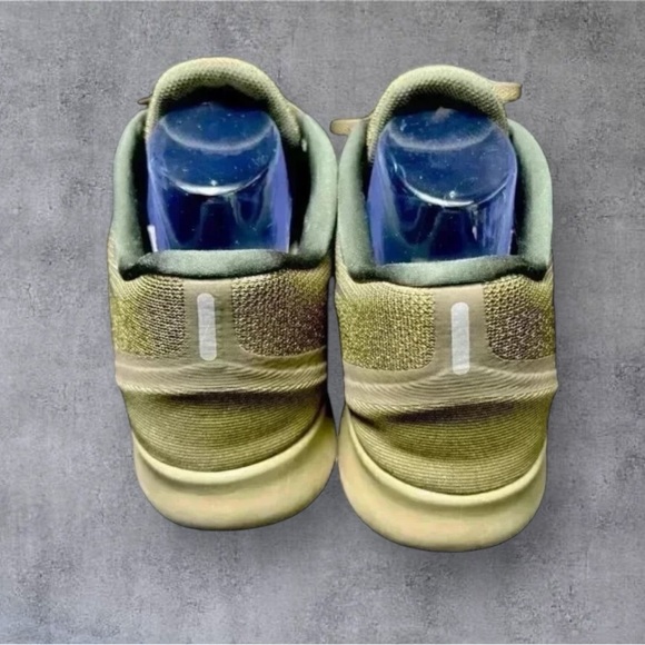 Nike Free RN Flyknit Shoes Men’s Size 12 Olive - Picture 4 of 6